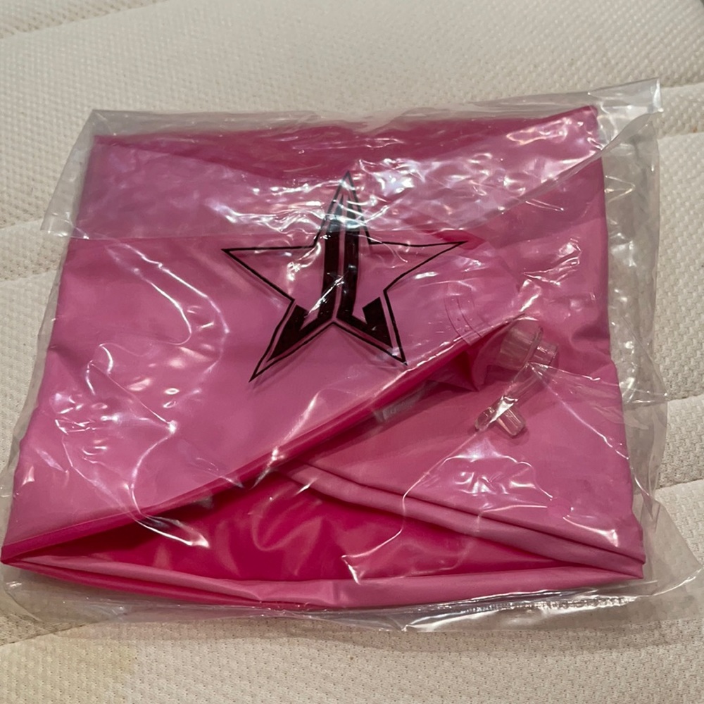 jeffree star beach ball